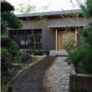 桃李の家の写真 石畳のアプローチ