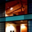 世田谷の事務所併用住宅 ー伽留羅(カルラ)ーの写真 南外観夜景