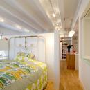 Glisse—個性的な家具に合わせた自分らしい空間の写真 ベッドルーム