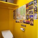 M邸 — タイルとフローリング半分ずつの部屋の写真 トイレ
