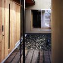 木造スケルトンの家の写真 玄関アプローチ