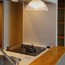 “カフェ風”キッチンのある暮らしの写真 アンティーク調のペンダントシーリング