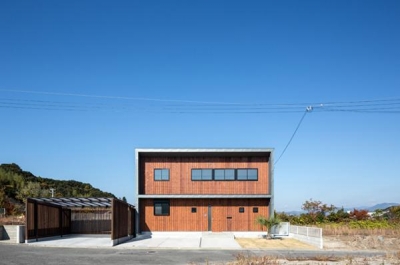 新庄のスキップハウス (田辺湾を眺望出来る住宅)