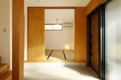 和室 (大きな窓から見える富士山を楽しめる、明るい2階リビングの住まい)