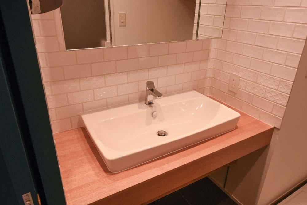 バス/トイレ事例：シンプルな洗面台（飾りすぎず素っ気なくない、ちょうどよいシンプルリノベ）