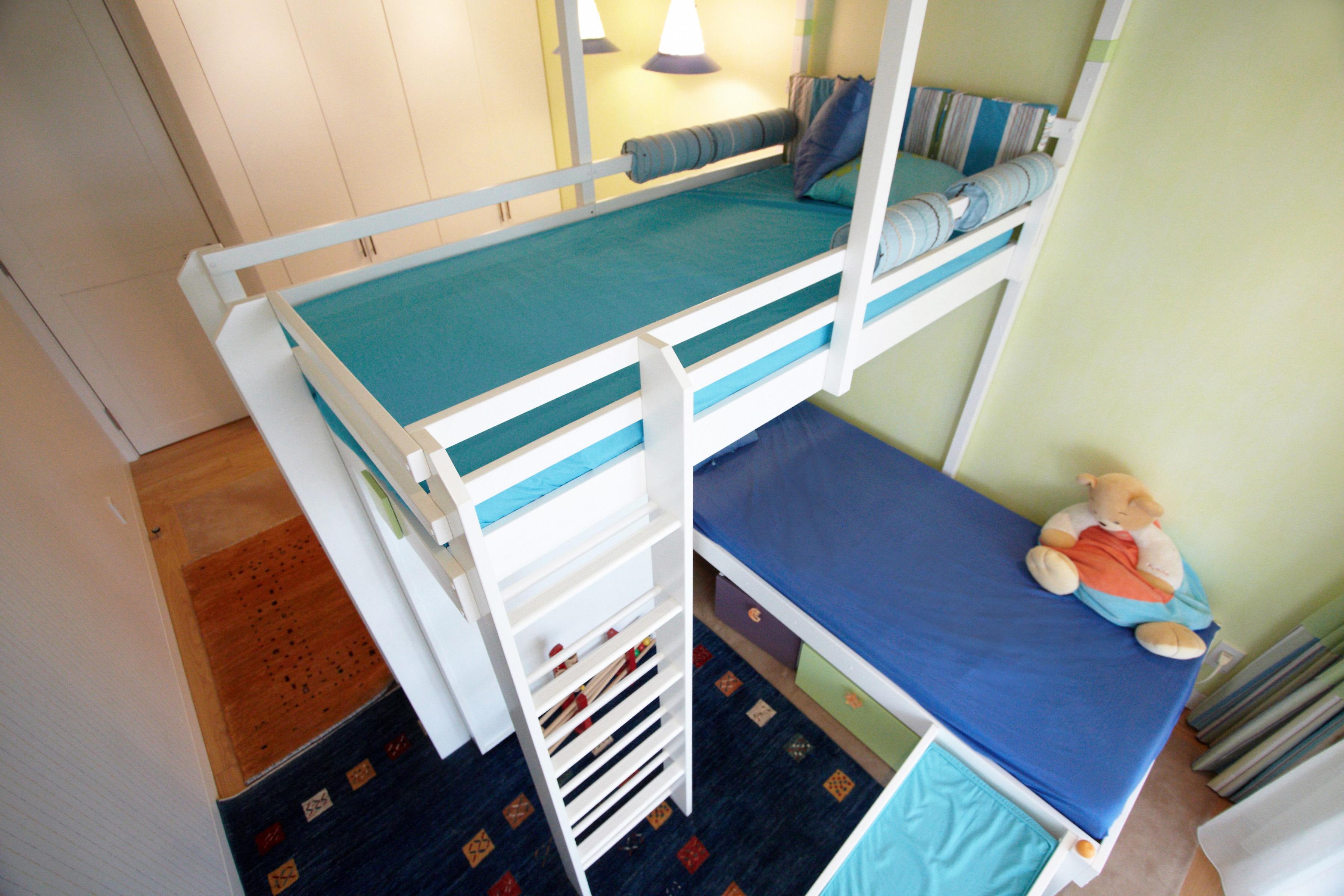 子供部屋事例：ベッドの位置を工夫する（子供部屋を考える）