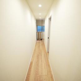 木造アパートを2LDKの一軒家へフルリノベーション (廊下)