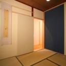 引戸でつながる　部屋が広がるの写真 落ち着きのある和室
