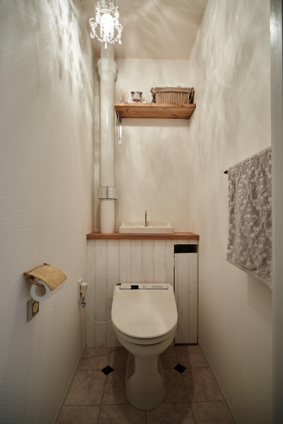 トイレ (パリのアパルトマン風リノベ)