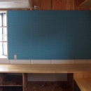 Y様邸 本厚木 / 戸建リノベーションの写真 キッチンにある有孔ボード