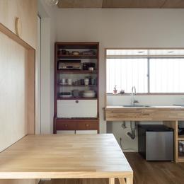 築９０年の木造住宅を二世帯にリノベーション：『横須賀市久里浜・戸建二世帯リノベーション』 (２階リビング)
