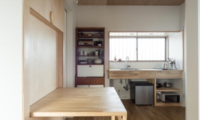 ２階リビング｜築９０年の木造住宅を二世帯にリノベーション：『横須賀市久里浜・戸建二世帯リノベーション』