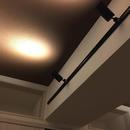 築43年のマンションをスケルトンリフォームするの写真 配線ダクトを使った照明