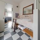 兵庫県A邸 -DENスタイルが凝縮された住まい-の写真 洗面室