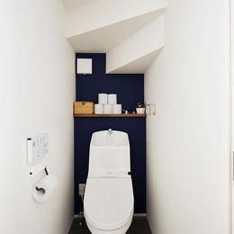 小上がりの畳スペースを有効活用 (トイレ)