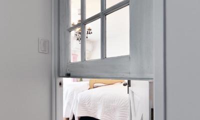 寝室｜アンティーク素材×インテリアでつくる70年代アメリカンヴィンテージスタイル