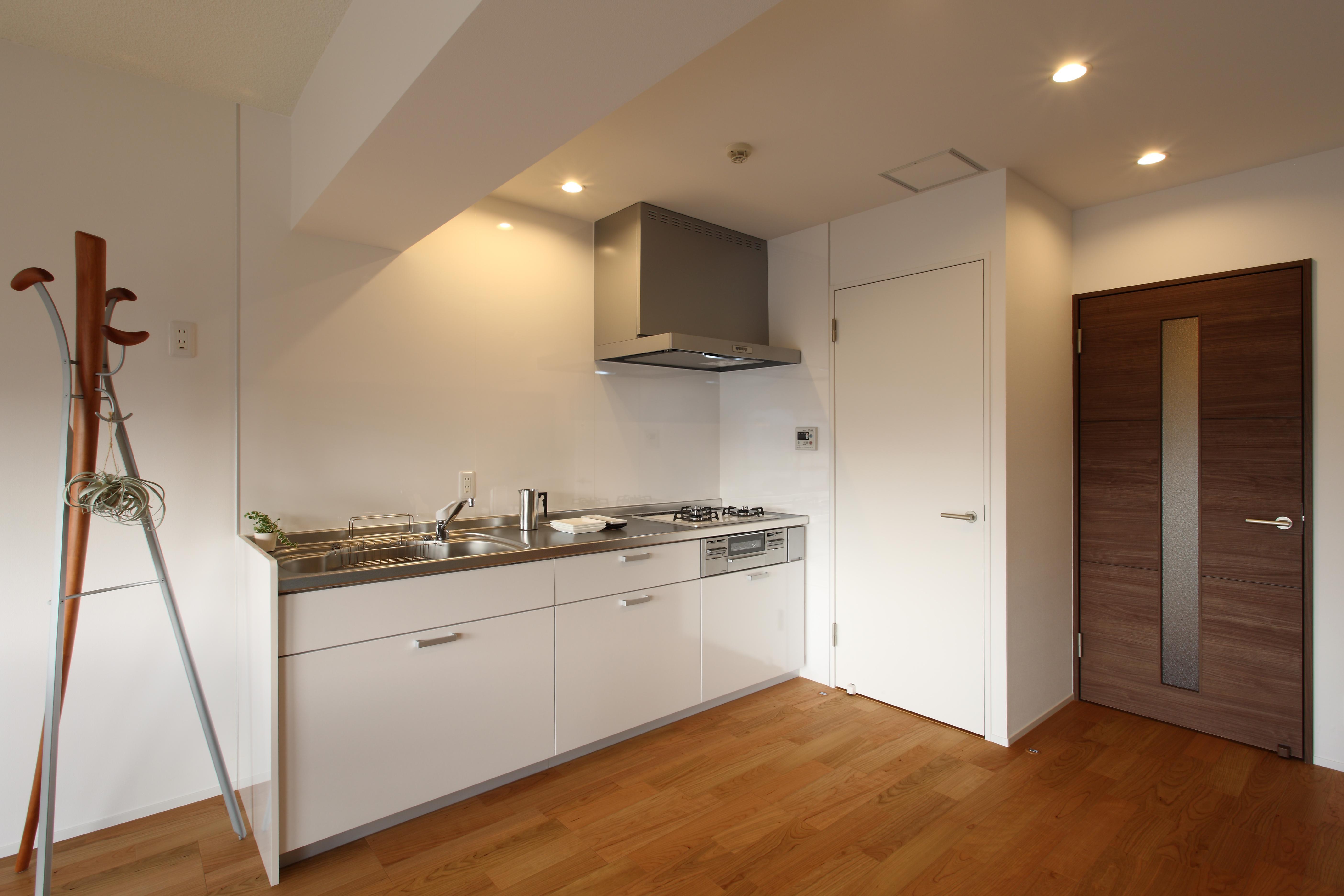 キッチン事例：キッチン（内装に拘ったLDK空間でひとり暮らしをとことん楽しむ。）