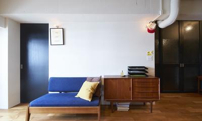 リビング｜LISSE-家具選びと配置がポイント。物が多くてもリラックスできる空間