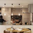 カフェのようにくつろげる空間…《オーダーキッチン》の写真 キッチン