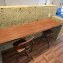 和製ブルックリンスタイル ＆ インダストリアルの写真 大谷石自然木材テーブル