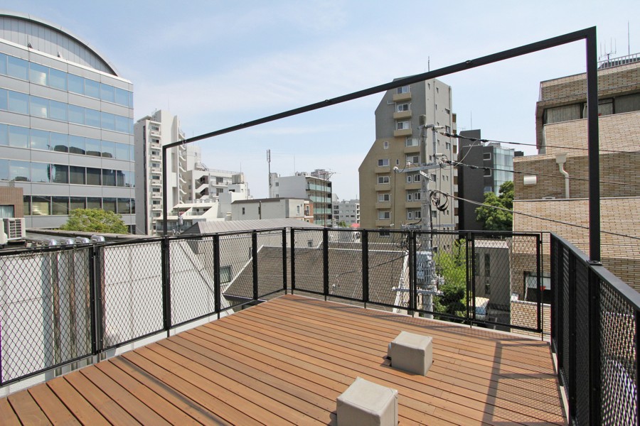 屋上 素材が変わる 家が変わる 渋谷 C邸戸建てリノベーション アウトドア事例 Suvaco スバコ