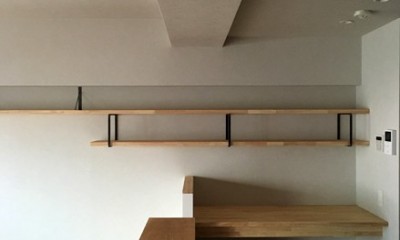 大井町の家-新たな生活に合わせた間仕切壁の更新 (キッチン)