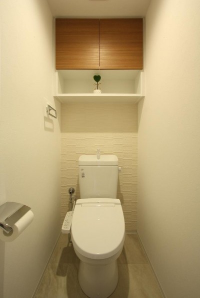 トイレ (新築マンション・オプション工事　"ブルックリンスタイル"のデザインリフォーム)