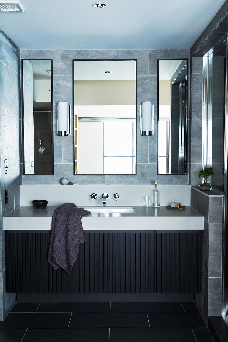 バス/トイレ事例：上質なタイル張りで高級感のあるスタイリッシュな洗面室（RE : Apartment UNITED ARROWS LTD. CASE002 / PLAN B ～住む人の個性を演出する上質な設えと機能美を備えたリノベーション～）