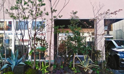 兵庫県尼崎市 株式会社M設備〜重量鉄骨造３階建て .緑溢れる新社屋の新築 (外観)