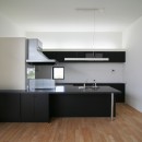 ミニマルデザインのハコ型の家の写真 キッチン