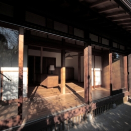 懐かしい新しさをつくる 和のリノベーション 小池.小川奈緒邸（木造１戸建てリノベーション） (縁側)