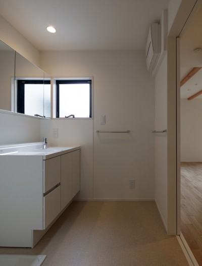 洗面室 (小規模デザイナーズアパートメント｜三茶の集住)