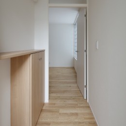 小規模デザイナーズアパートメント｜三茶の集住 (玄関)