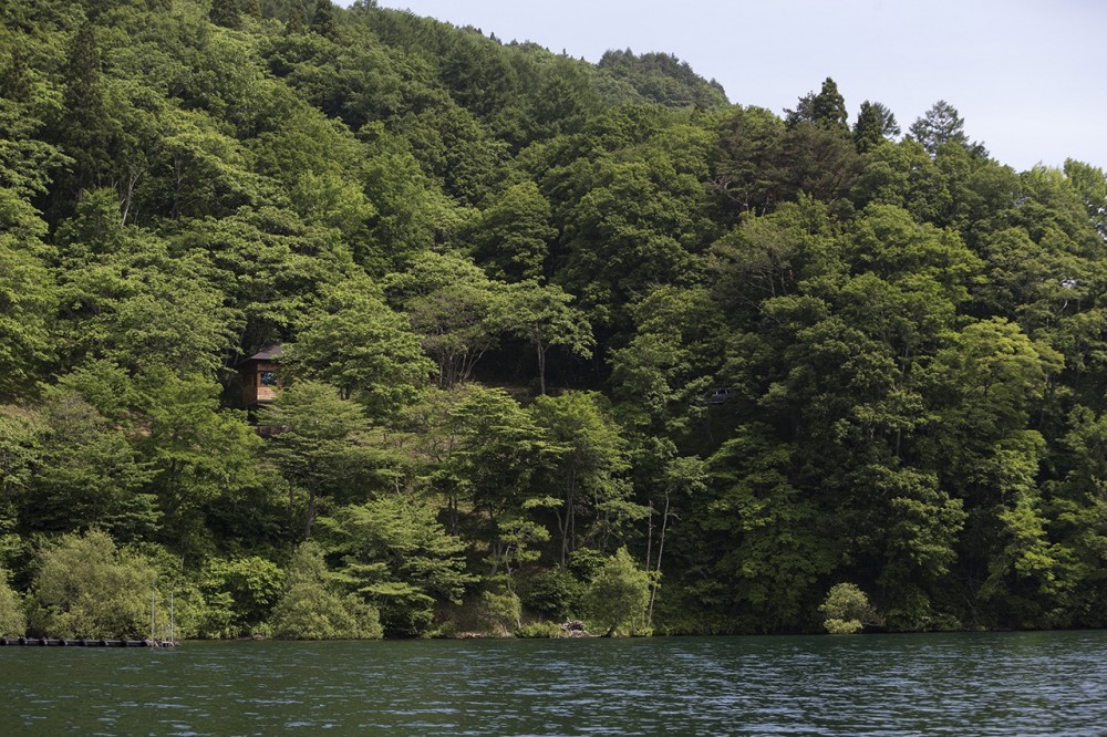 野尻湖の小さな家 (外観)