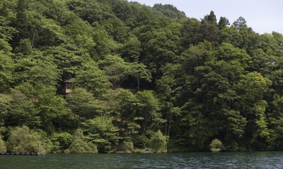 野尻湖の小さな家