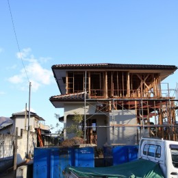 木造築30年「フルリノベーション+増築」で二世帯住宅に改築　OUCHI-23 (スケルトンに解体して耐震補強を行った)