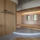 真鶴・O house 〜海を一望するリゾートマンションのリノベーション〜の写真 リビングから和室