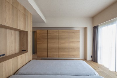 寝室 (真鶴・O house 〜海との一体感をより強調したリゾートマンションの全面リノベーション〜)