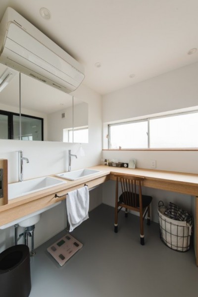 洗面室 (古民家カフェみたいな日本家屋リノベーション（下戸山の家リノベーション）)