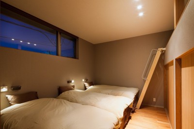 寝室 (荒崎週末住居〜海・夕陽・富士山を望む家〜)