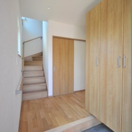 トイレ リビング続きにある2部屋が間仕切りで変化する家 バス トイレ事例 Suvaco スバコ