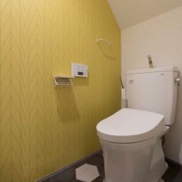 カグ　ノ　モリ　- 壁面全面造作家具のリノベーション - (5階トイレ)