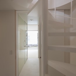 本八幡の住宅 (階段)