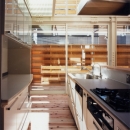 鉄と杉／Ｋａさんの家の写真 アイランドキッチン