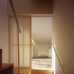 日立の2世帯住宅 (階段)