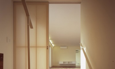 日立の2世帯住宅 (階段)
