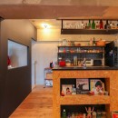 和洋折衷のインダストリアル空間の写真 キッチン