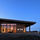 清武町の家～素材感を愉しむ家～の写真 外観（夕景）