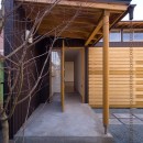 遠藤の家～中庭から穏やかな光が差し込む家～の写真 遠藤の家　玄関