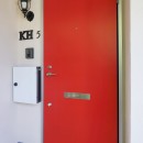 Kengington House（ケンジントンハウス）の写真 イギリスらしい赤いドア